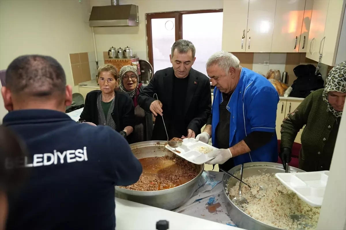 Bala’da Ramazan’ın İlk İftarı Coşkuyla Kutlandı: Belediye Başkanından Anlamlı Program