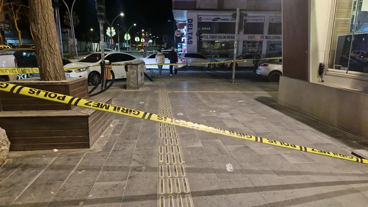 Diyarbakır’da Silahlı Çatışma Sonucu 2 Siviller Yaralandı