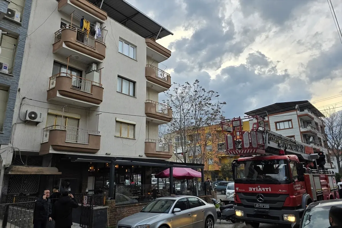 Manisa’nın Turgutlu İlçesinde Evde Ölü Bulunan Kişi ve Hastaneye Kaldırılan Eşi