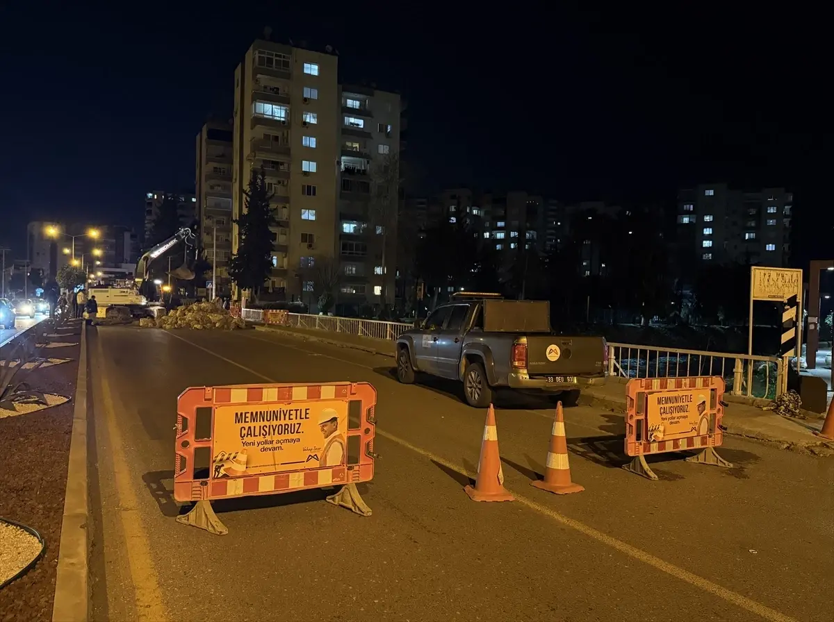 Mersin Mezitli'de Köprü Bölümünde Çökme: Olay ve İlk Müdahaleler