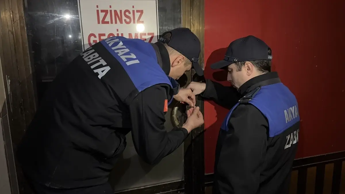 Akyazı’da mühürlenen tatlı fabrikası dış görünüşü