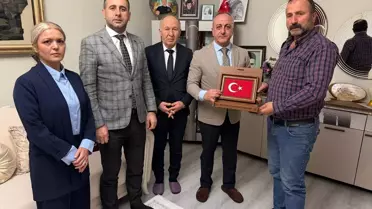 Beypazarı'nda MHP Yöneticileri Şehit Babasının Evinde İlk İftarını Kutladı