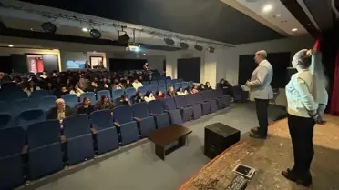 Datça’da akran nezaketi semineri katılımcıları