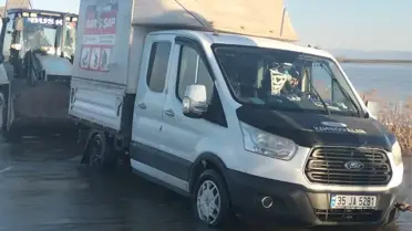 Karacabey'de Çapraz Çayı Taşması Nedeniyle Trafik Durdu