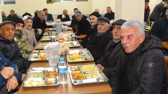 Boraboy köyünde toplu iftar