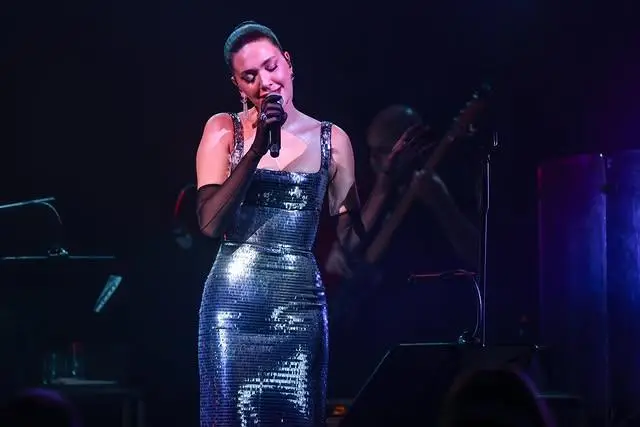 Bergüzar Korel konser anı 1