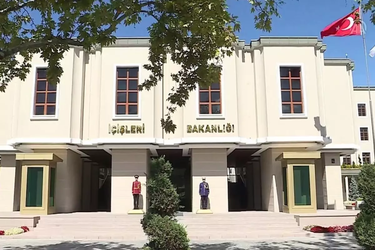 Beş ilde yeni valiler atandı: Nacik Aktaş, Serdar Kartal ve diğerleri