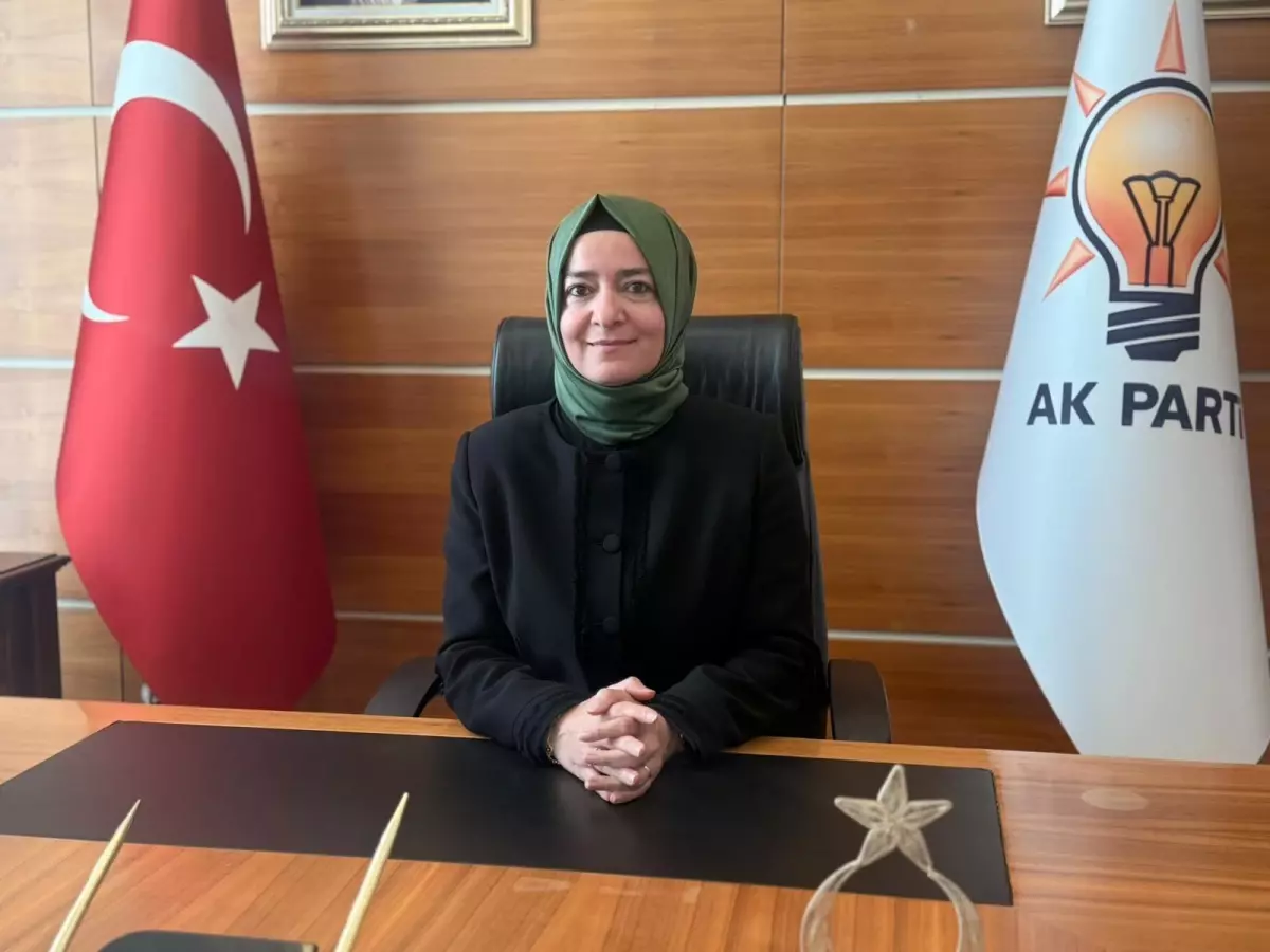 Fatma Betül Sayan Kaya iftar kampanyası kapak fotoğrafı