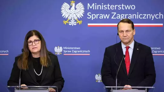 Polonya’da Filistin Dışişleri Bakanı, Barış Kurulu’na Katılımın Gerekliliğini Vurguladı