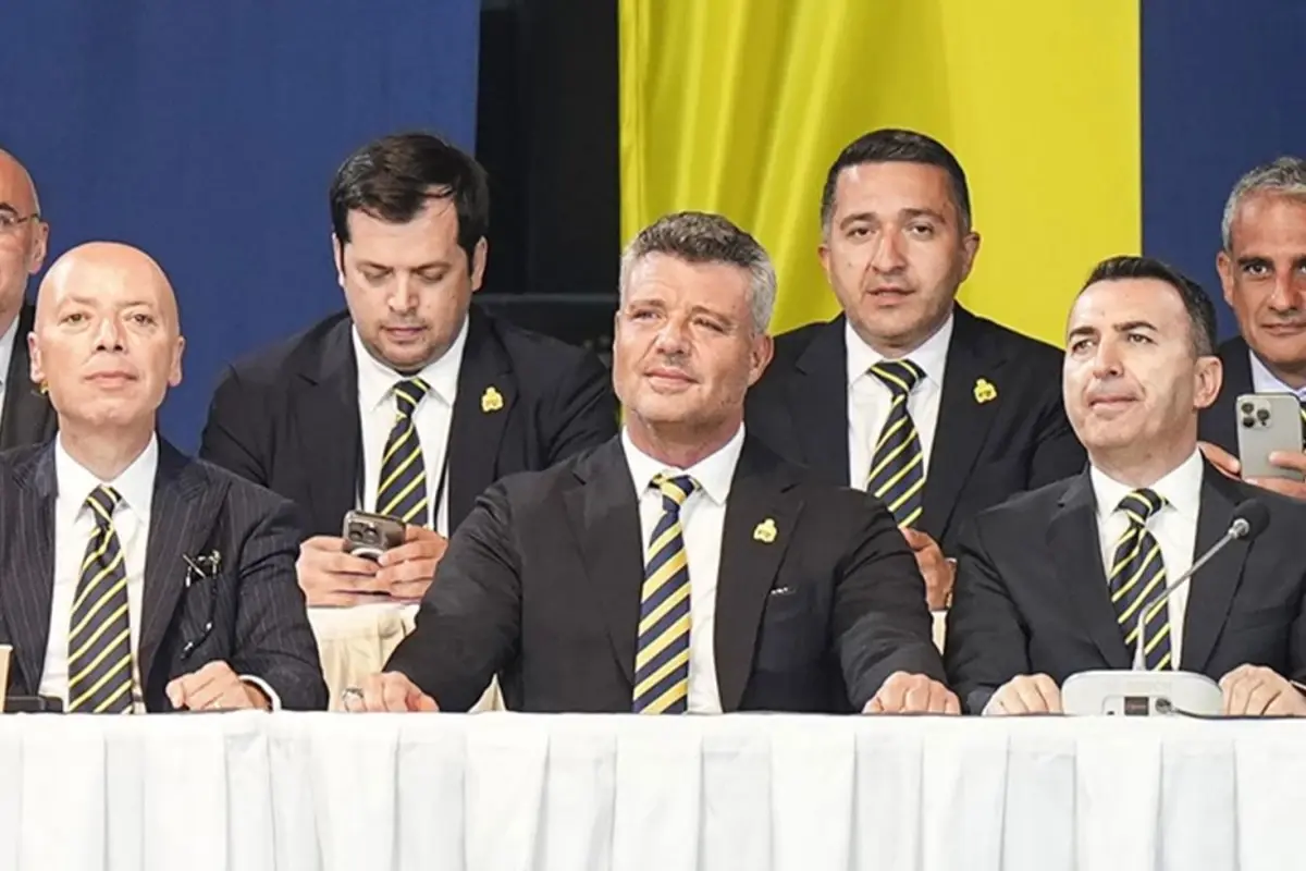 Fenerbahçe'nin Olağanüstü Genel Kurul Tarihi Resmen Açıklandı