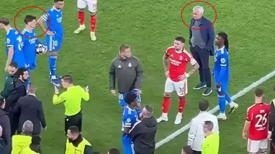 Mourinho ve Arda Güler’in Maç Sonrası Göz Teması İzleyicileri Şaşırttı