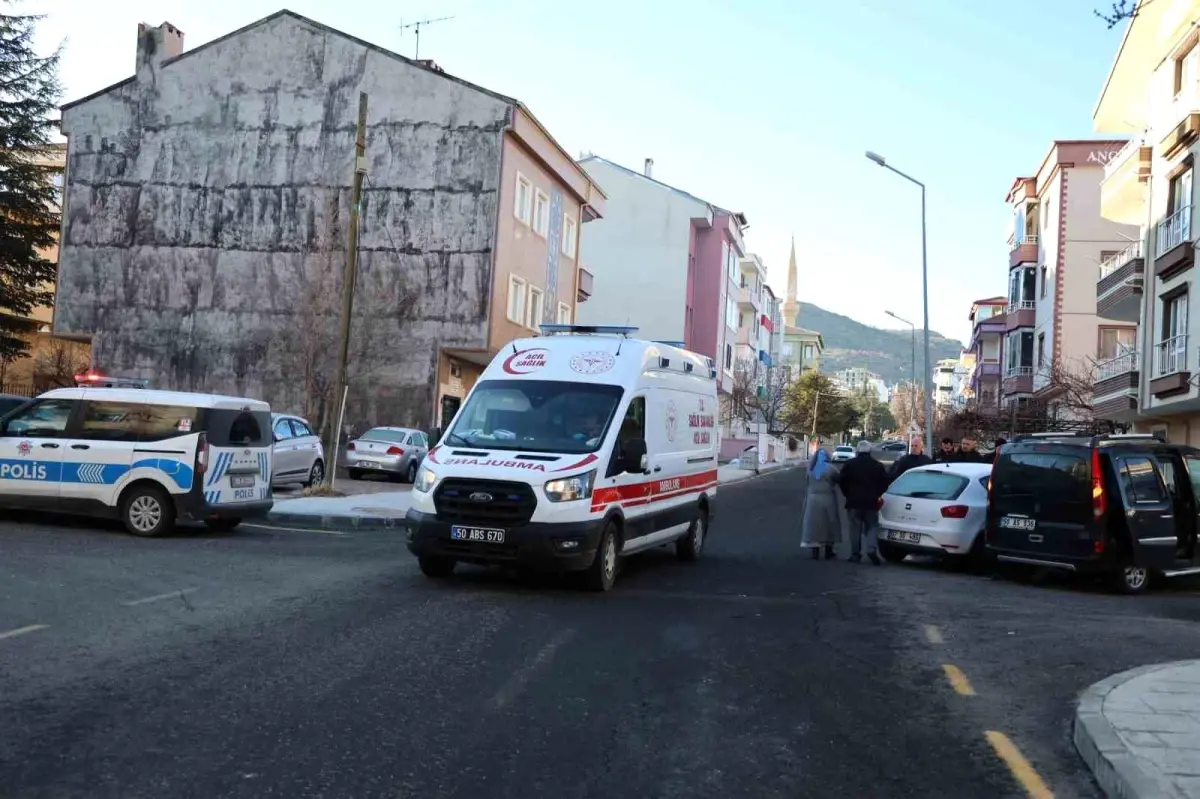 Nevşehir’de Buzlu Camla Gelen Araç Kazası: 2 Yaralı