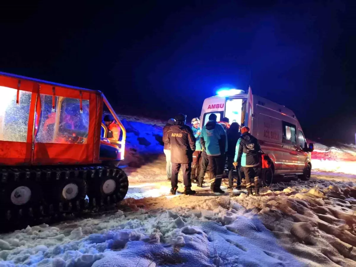 Kayseri Sarız’da Dağlık Alanda Mahsur Kalan Üç İşçi Güvenli Şekilde Kurtarıldı
