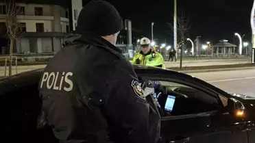 Bolu’da Gece Trafik Denetimleri Sürücüleri Uyardı