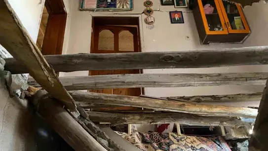 Çökme sonrası evin iç kısmı