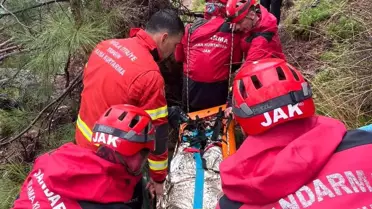 Kabak Koyu'nda 26 Yaşındaki Genç Kayalıklardan Düşerek Yaralandı