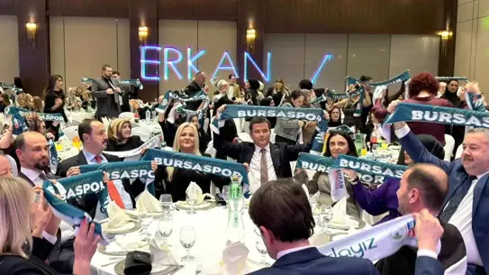 Erkan Aydın'dan Üsküp'te Bursaspor'a Destek: Kadınların Gözleri Şampiyona Üzerinde