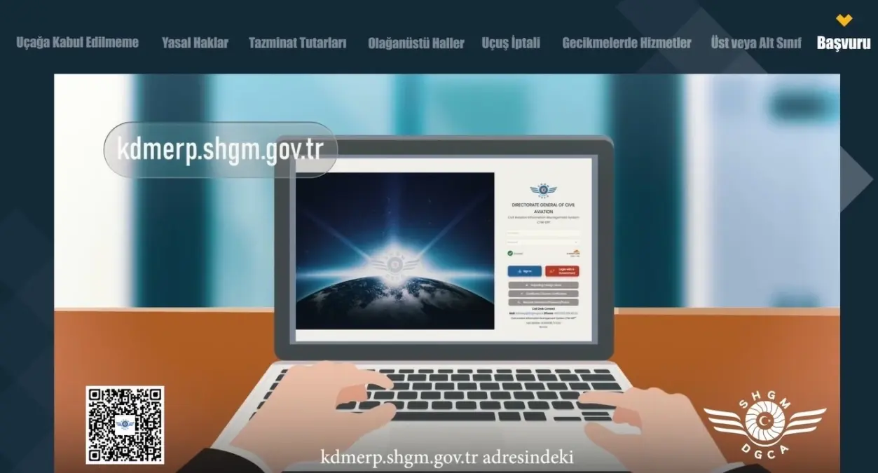 Ulaştırma Bakanı Uraloğlu dijital başvuru sistemi önünde