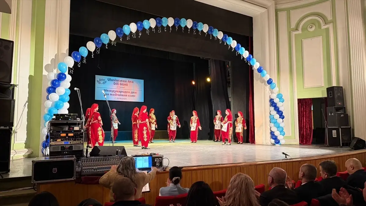 Kırcaali’da Uluslararası Anadili Günü Coşkuyla Kutlandı