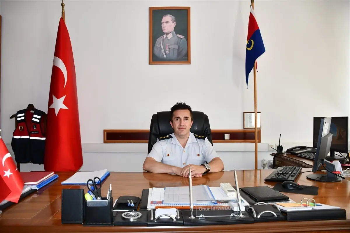 Vezirköprü'ün Jandarma Komutanı Binbaşı Onur İstanbul'a Atandı