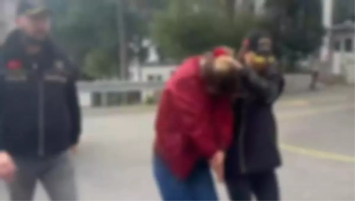 Otobüste Savcı İddiası: Yolcuyu Tehdit Eden Kadına Soruşturma Açıldı