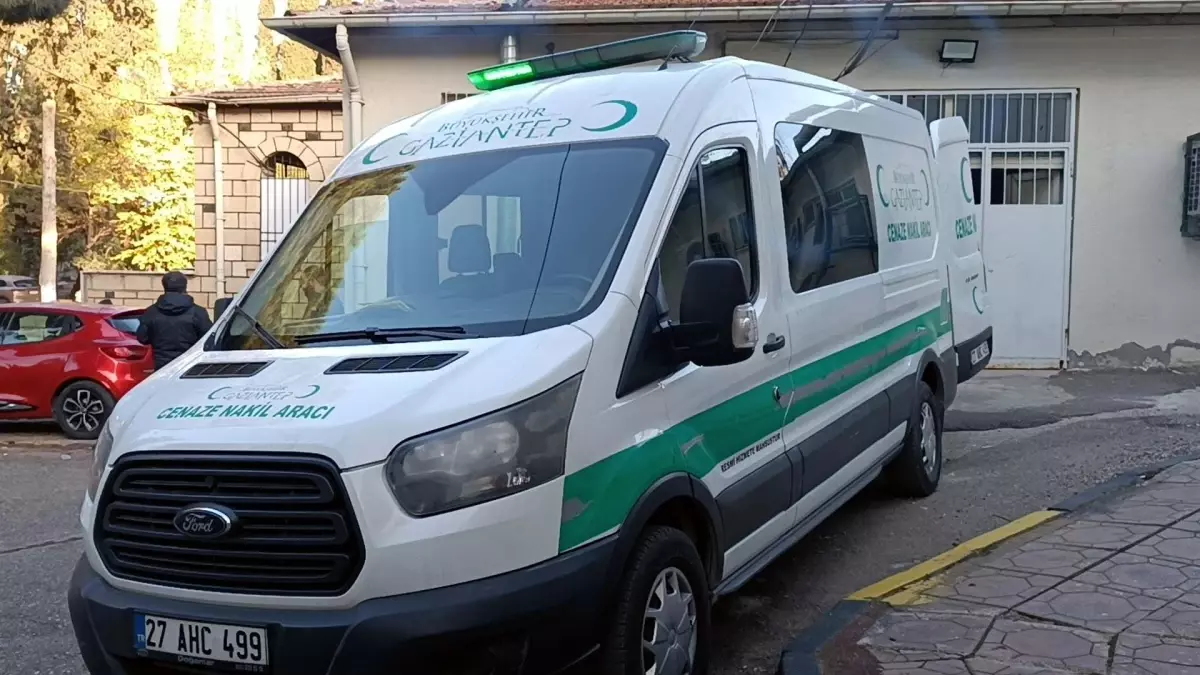 Gaziantep'te Aile İçi Şiddet: Suriyeli Kadının Kalp Krizi Sonrası Hayatı Sona Erdi