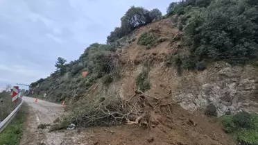 Toprak kayması görüntüsü