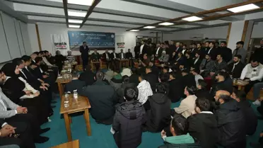 Gençlik ve Spor Bakanı Osman Aşkın Bak Diyarbakır’da gençlerle bir arada