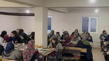 İftar sofrasında yer alan yemekler