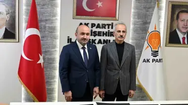 Bakan Uraloğlu, AK Parti temsilcileriyle program kapsamında bir arada