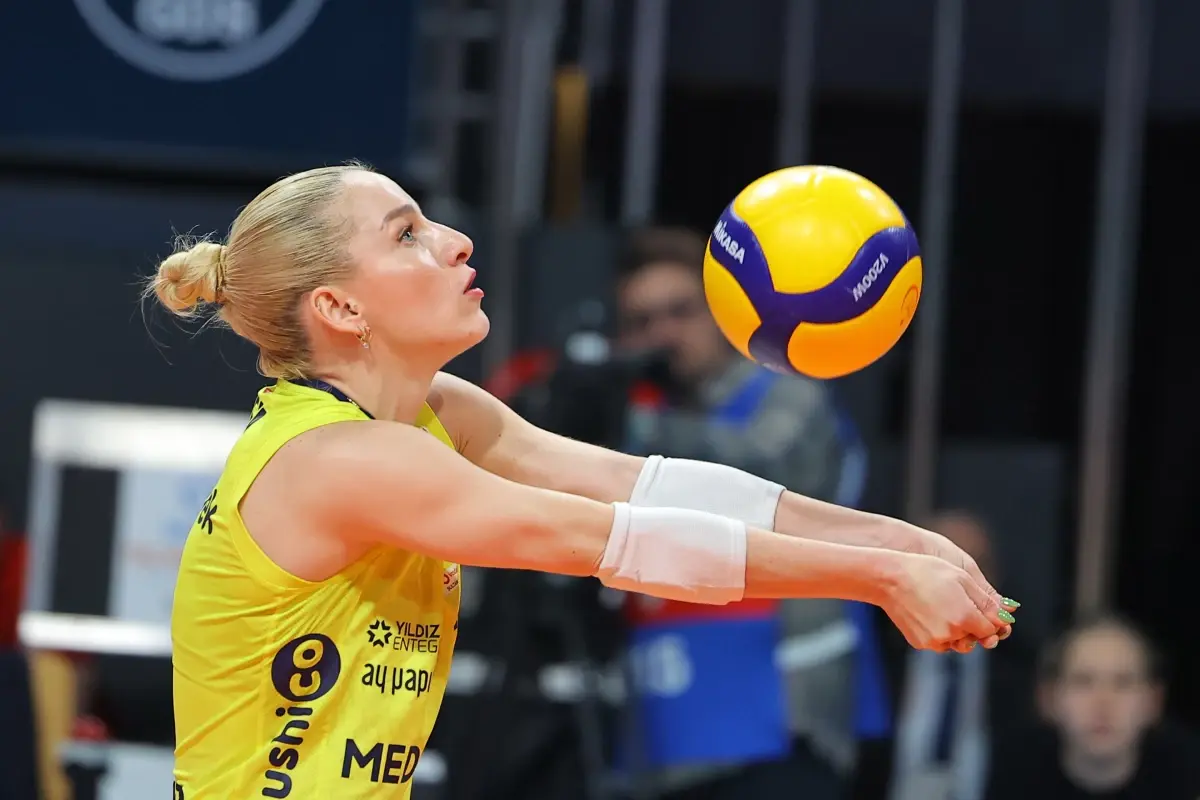 VakıfBank, Fenerbahçe'yi 3-1 Mağlup Etti: Vodafone Sultanlar Ligi'nde Kritik Zafer