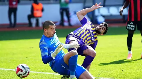 Eyüpspor - Gençlerbirliği Maçında İlk Yarı Skoru 0-0 Olarak Kaldı