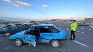 Kazada hasar gören otomobiller