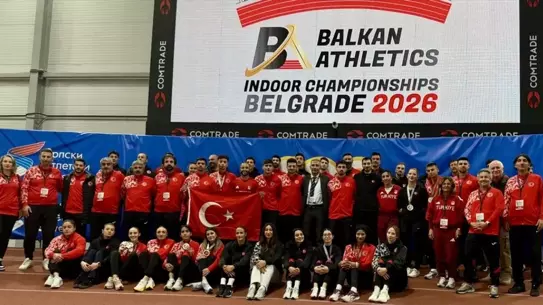 Türk atletleri yarışırken