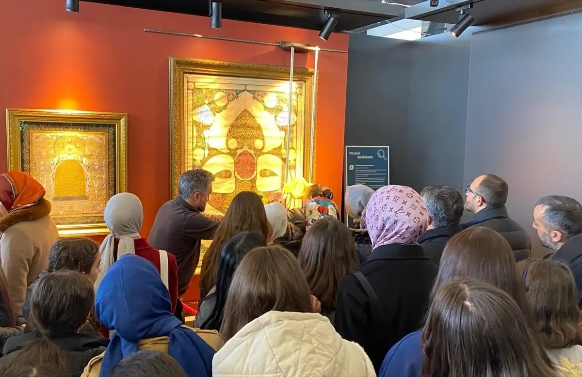 Erzurum’da Koruma Altındaki Çocuklar Kutsal Emanetler Sergisini Keşfetti