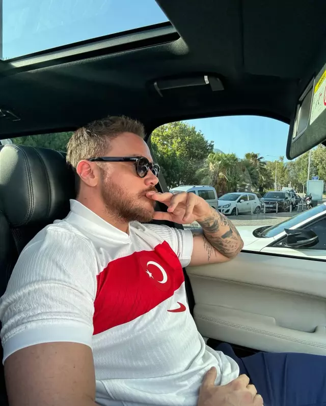 Hadise'nin UNICEF kampanyası görseli