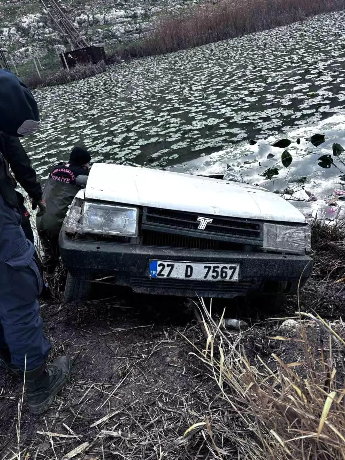 Kahramanmaraş'ta Kontrolden Çıkan Otomobil Gölete Düşerek 78 Yaşındaki Sürücüyü Öldürdü