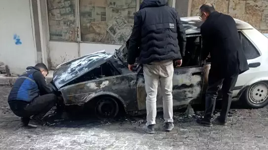 Nevşehir Kapucubaşı Mahallesi'nde Park Halindeki Araç Alev Aldı