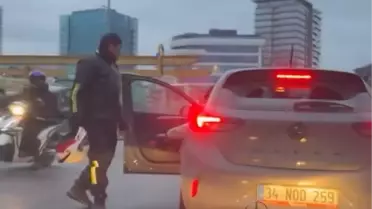 Pendik’te Trafik Gerilimi: Motosiklet Sürücüsü Otomobil Sürücüsünü İndirmeye Çalıştı