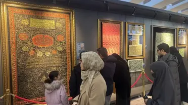 Sergide sergilenen kutsal emanetlerden bir tanesi