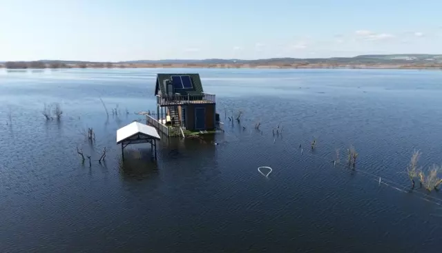 Sel sonrası boşalan ova