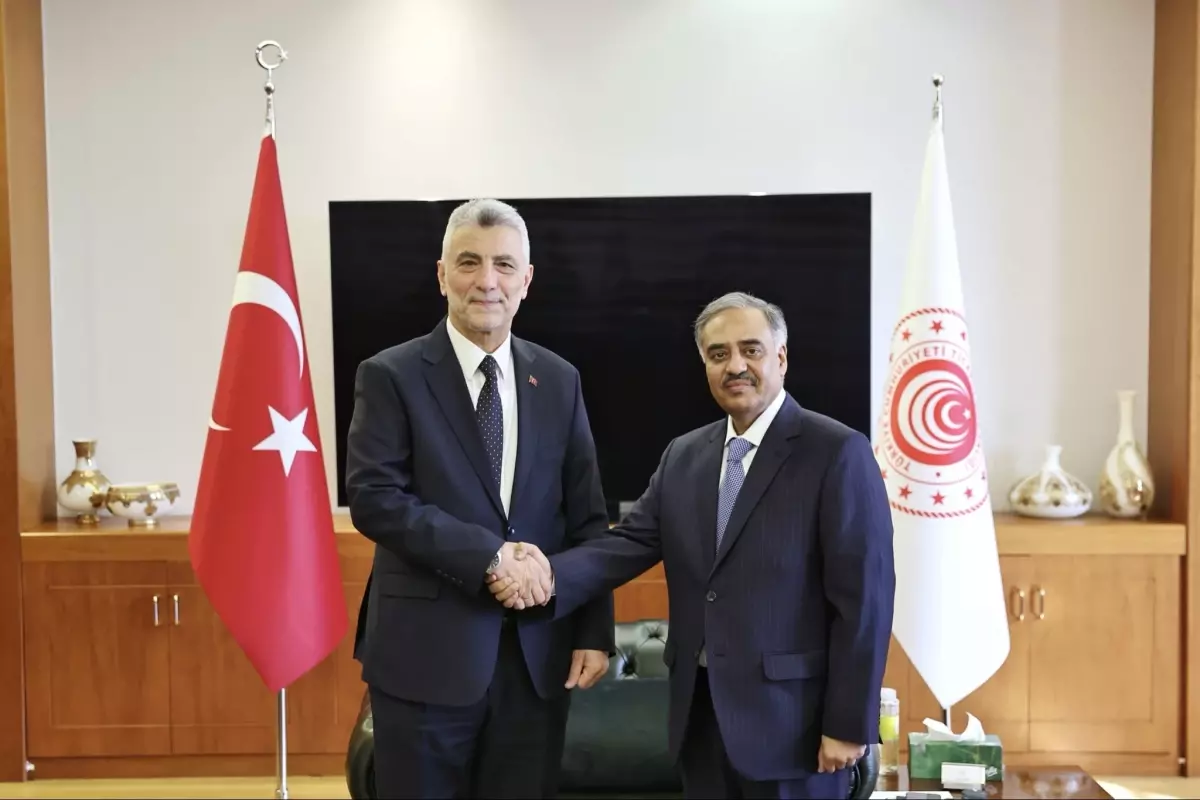 D-8 Genel Sekreteri Mahmud Ankara’da: Türkiye’nin Destekleri Artıyor