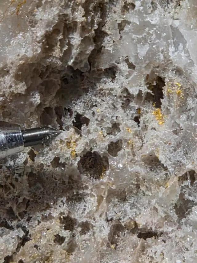 Sondaj ekipmanları ve keşif sahası