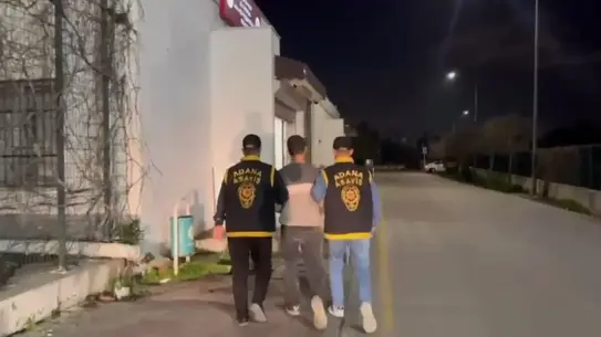 Adana’da Altın Bilezikleri Çalan Şüpheli Yakalandı