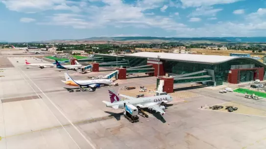 TAV Havalimanları, ASQ Ödülleriyle Dört Üç Kıta’da Parladı