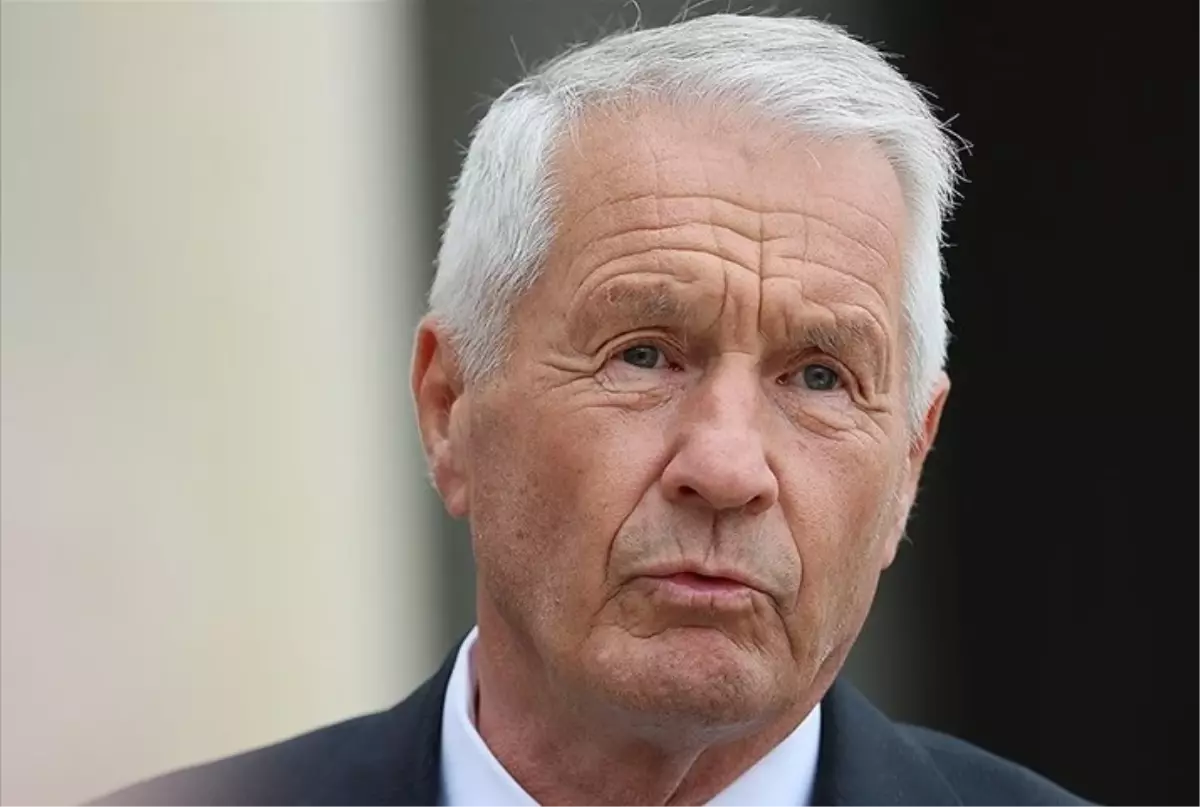 Eski Norveç Başbakanı Jagland'ın Epstein Bağlantısı Ortaya Çıktı: Hastanede Yaşam Mücadelesi