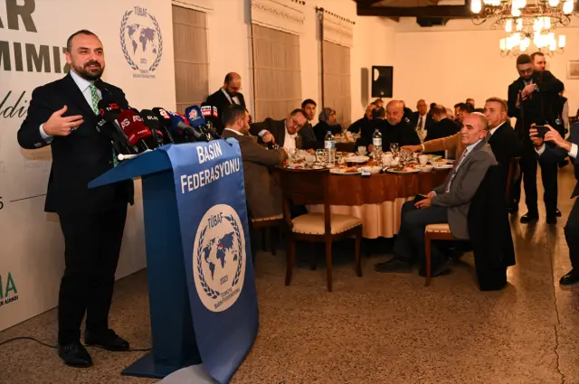 İftar programının kapanış anı