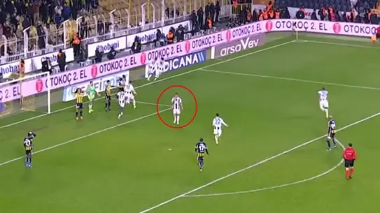 Maçta İrfan Can Kahveci