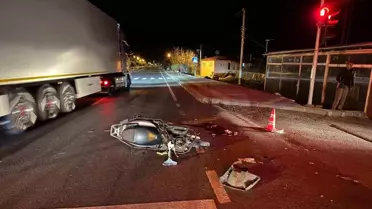 Kaza sonrası yolun görüntüsü