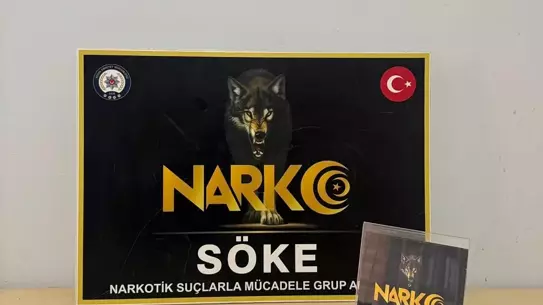 Polis ekiplerinin otobüs kontrolü